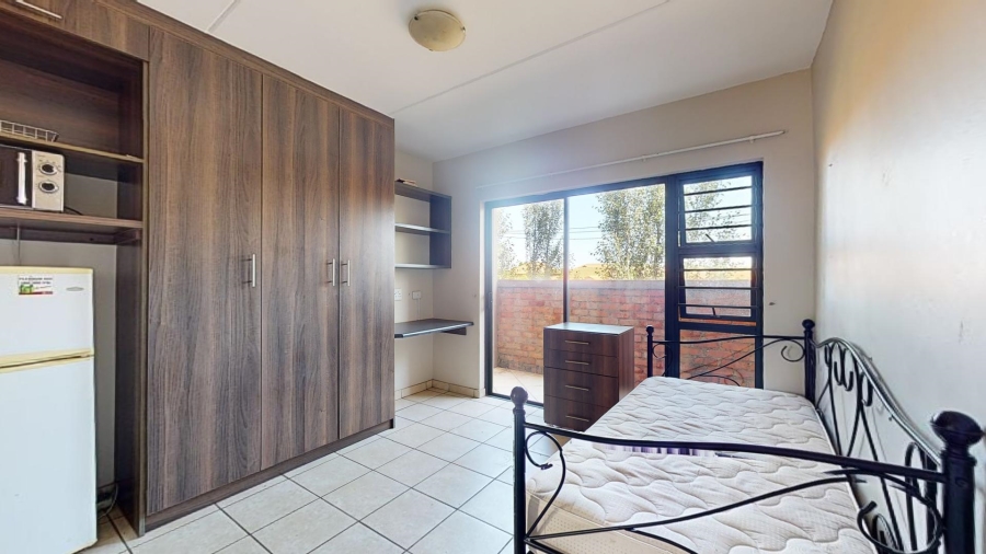 2 Bedroom Property for Sale in Mooivallei Park North West